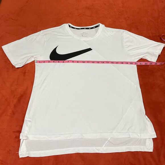Design Nike Spliced Swoosh Logo Dri Fit Tee Shirt Men’s - Picture 6 of 8